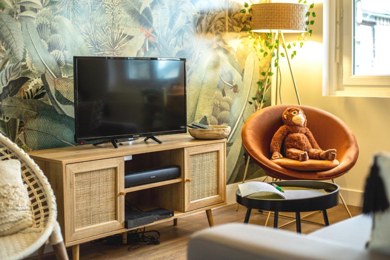 Suite Jungle - Jardin, Netflix Et Parking - Le Manoir Aux Pommes Orbec Buitenkant foto