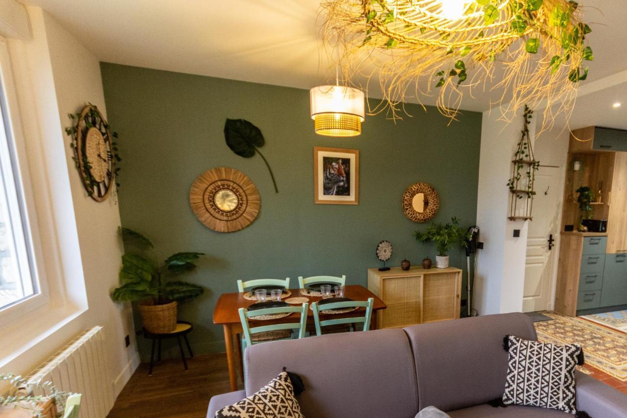 Suite Jungle - Jardin, Netflix Et Parking - Le Manoir Aux Pommes Orbec Buitenkant foto